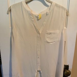 Joie white the front button down sleeveless blouse